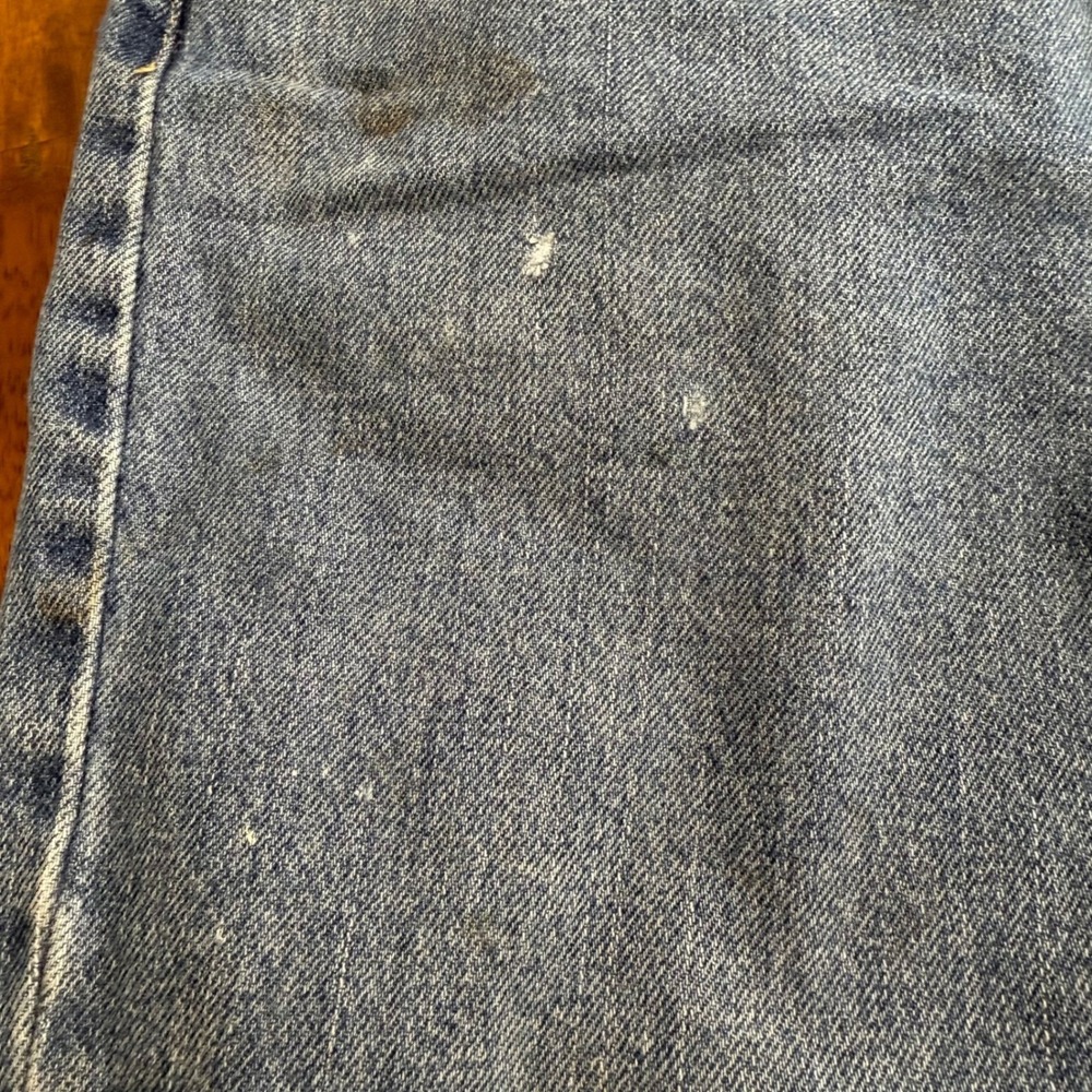 Levi's 550 Relaxed Fit Jeans Men's W38 L32 (38x31) Light Wash Denim Distressed - Picture 13 of 14